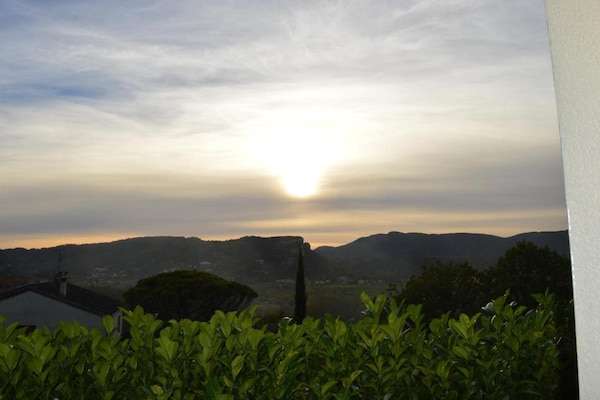 Foto van Huisdiervriendelijke vakantie in de Ardèche - Vakantiehuis in VALLON PONT D'ARC - AreaSummer20KM