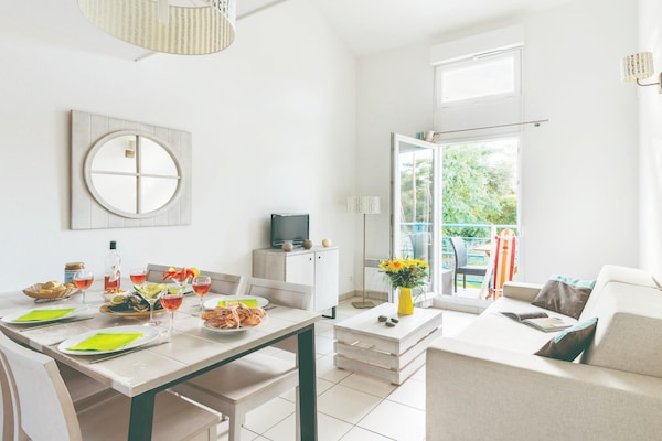 Foto van Duplex-vakantiehuis voor het hele gezin - Vakantiehuis in Saint-Palais-sur-Mer - DiningRoom