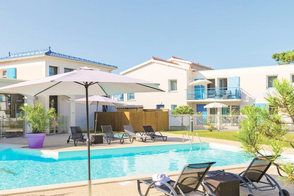 Foto van Duplex-vakantiehuis voor het hele gezin - Vakantiehuis in Saint-Palais-sur-Mer - PoolOfHouse