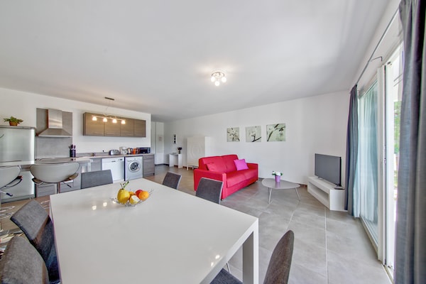 Foto van Corsicaans appartement met pergola - Vakantiehuis in Porto-Vecchio - DiningRoom