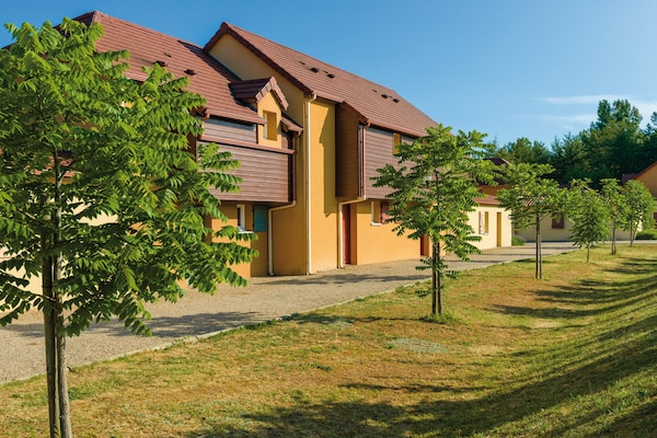 Foto van Elegant familiehuisje in de Dordogne - Vakantiehuis in Montignac-Lascaux - ExteriorSummer
