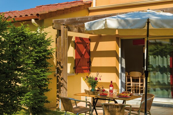 Foto van Elegant familiehuisje in de Dordogne - Vakantiehuis in Montignac-Lascaux - TerraceBalcony