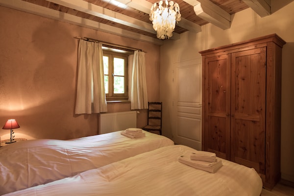 Foto van Cottage in Chaleix bij Bos en Meer - Vakantiehuis in Chalais - BedRoom