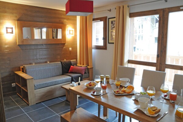 Foto van Alpine duplexwoning voor zes personen - Vakantiehuis in Saint-Lary-Soulan - LivingRoom