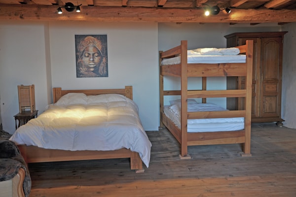 Foto van Villa in Ayguatébia-Talau met Tuin & BBQ - Vakantiehuis in Ayguatebia-Talau - BedRoom