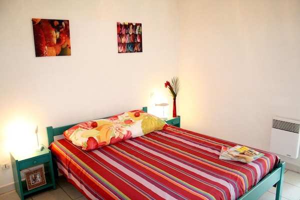 Foto van Duplex maisonnette in Saint-Cyprien - Vakantiehuis in Saint-Cyprien - BedRoom