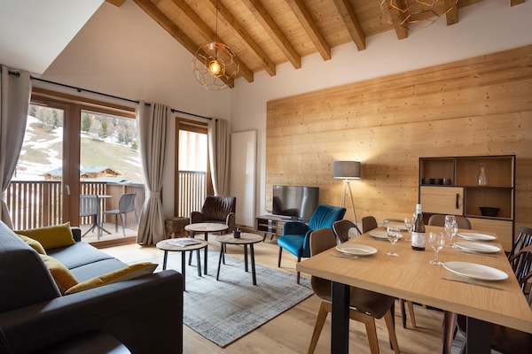 Foto van Appartement in Plagne 1800 met Ski-in/Ski-out - Vakantiehuis in Macot La Plagne - DiningRoom