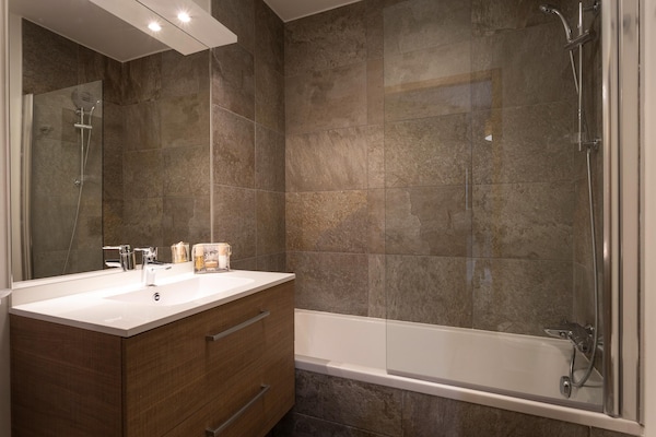 Foto van Appartement in Plagne 1800 met Ski-in/Ski-out - Vakantiehuis in Macot La Plagne - BathRoom