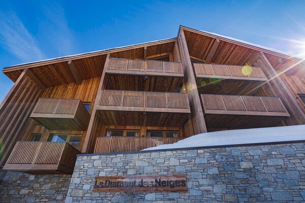Foto van Appartement in Plagne 1800 met Ski-in/Ski-out - Vakantiehuis in Macot La Plagne - ExteriorSummer