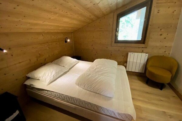 Foto van Appartement in Samance in de buurt van Lachat Views - Untagged