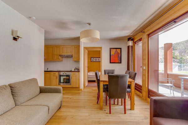 Foto van Ontspannend appartement aan het zwembad in de Alpen - LivingRoom