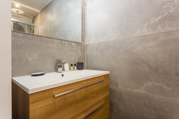 Foto van Elegant appartement - 2BD/6P - Hôtel de Ville - Vakantiehuis in Paris - 