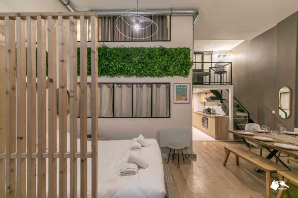 Foto van Duplex appartement 4 slaapkamers/11 plaatsen - Moulin Rouge - Untagged