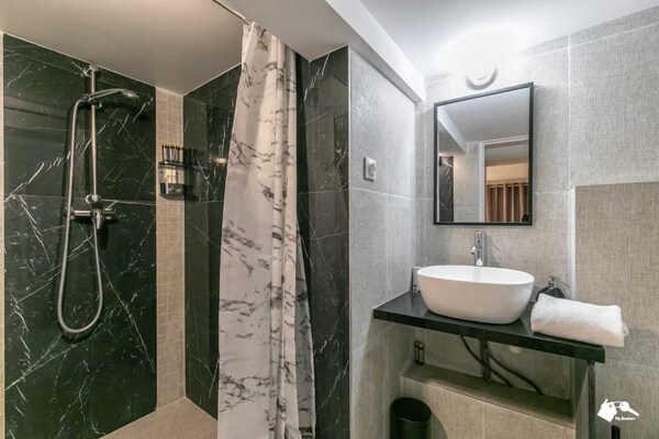 Foto van Duplex appartement 4 slaapkamers/11 plaatsen - Moulin Rouge - Untagged