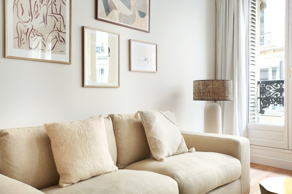 Foto van Luxe en nieuw appartement in het centrum van Parijs - 