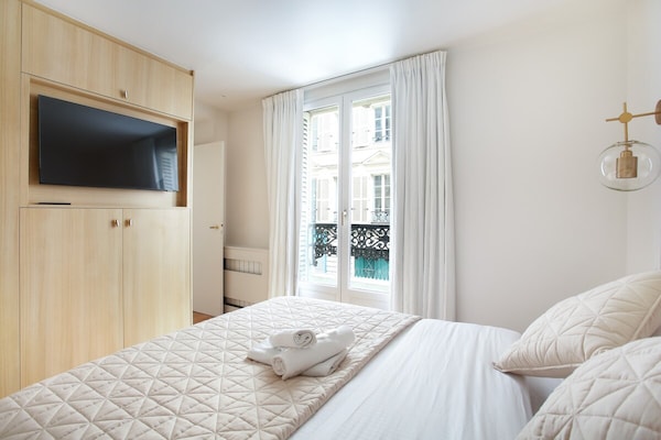 Foto van Luxe en nieuw appartement in het centrum van Parijs - 