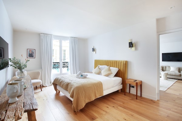 Foto van Luxe en nieuw appartement in het centrum van Parijs - 