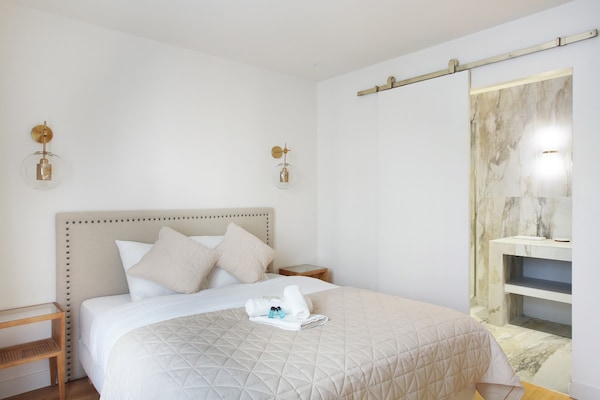 Foto van Luxe en nieuw appartement in het centrum van Parijs - 