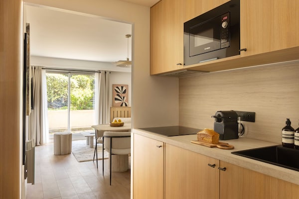 Foto van Elegant appartement - AC-3BR-8P - Place de la Nation - Untagged