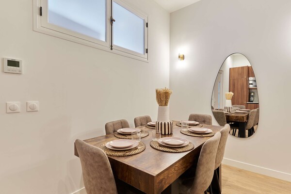 Foto van Elegant appartement AC – Buttes-Chaumont - Vakantiehuis in Paris - Untagged