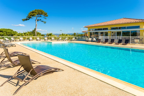 Foto van Duplex blokhutappartement voor 8 in Var - Vakantiehuis in Six-Fours-les-Plages - PoolOfHouse