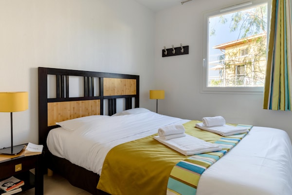Foto van Duplex met zeezicht voor 8 aan de kust van Var - Vakantiehuis in Six-Fours-les-Plages - BedRoom