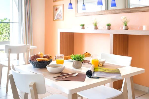 Foto van Een Atlantische vakantiebestemming in de Vendée - Vakantiehuis in Les Sables-d'Olonne - DiningRoom