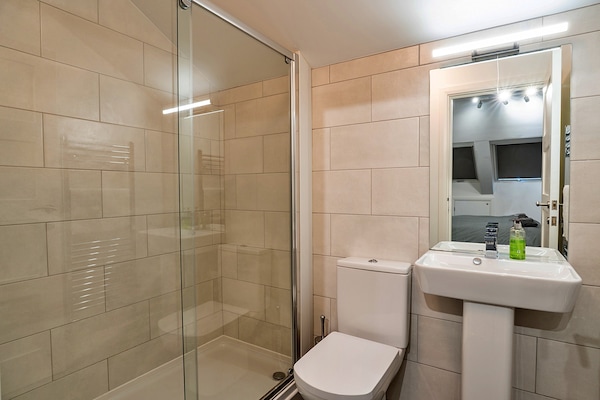 Foto van Charmant huis in Saltash bij Whitsand Bay - Vakantiehuis in Saltash - BathRoom