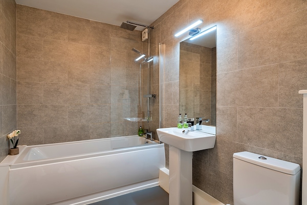 Foto van Charmant huis in Saltash bij Whitsand Bay - Vakantiehuis in Saltash - BathRoom