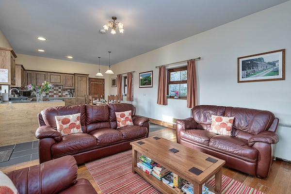 Foto van Cottage bij Cardigan Bay met Bubbelbad - Vakantiehuis in Talybont - LivingRoom