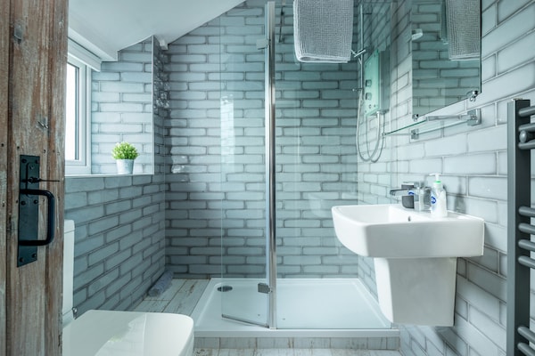 Foto van Cottage in Caerwys bij Noord-Wales kust - Vakantiehuis in Caerwys - BathRoom