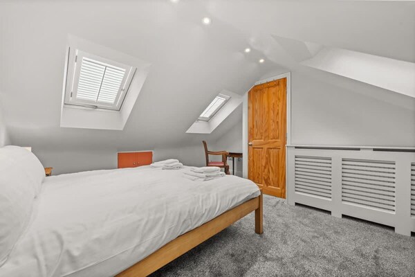 Foto van Een modern huis aan de Theems in Reading - Vakantiehuis in Berkshire - BedRoom