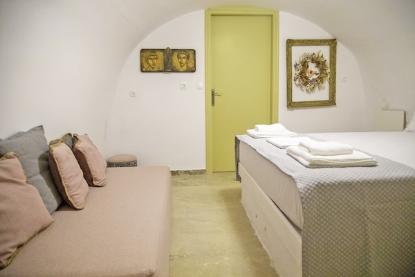 Foto van Appartement in Areopoli bij Limeni Strand - Vakantiehuis in Areopoli - BedRoom