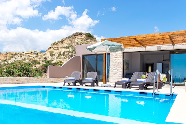 Foto van Villa in Frangocastello bij Laki Strand - Vakantiehuis in Frangocastello - Outdoor