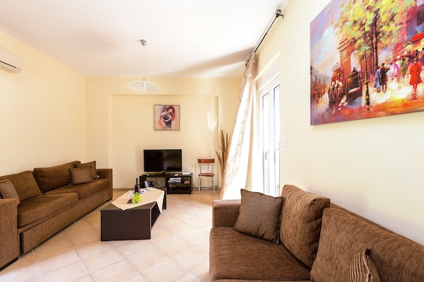 Foto van Villa's op Bali met zwembad en uitzicht op zee - Vakantiehuis in Bali - LivingRoom