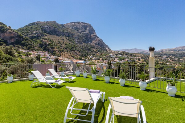 Foto van Huis in Spili met Uitzicht op Bergen - Vakantiehuis in Spili - terrace