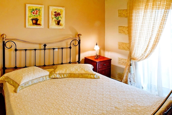 Foto van Kretaanse villa vlakbij het strand voor 10 - Vakantiehuis in Kondomari - BedRoom