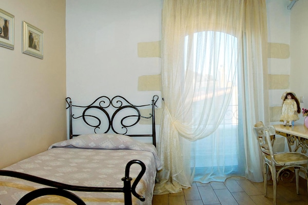 Foto van Kretaanse villa vlakbij het strand voor 10 - Vakantiehuis in Kondomari - BedRoom