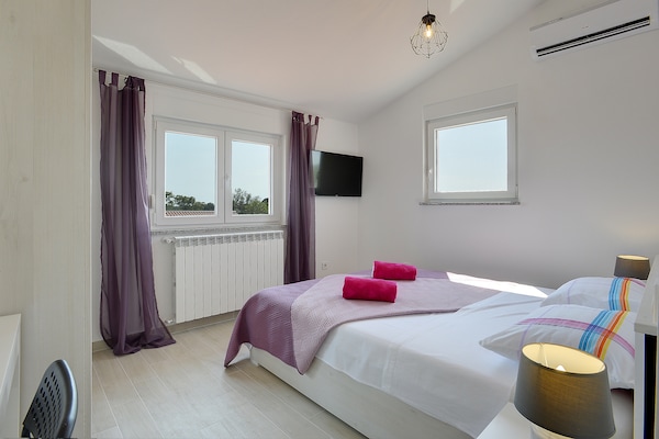 Foto van Appartement in Kroatië bij het Strand - Vakantiehuis in Pula - BedRoom