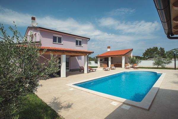 Foto van Appartement in Kroatië bij het Strand - Vakantiehuis in Pula - PoolOfHouse