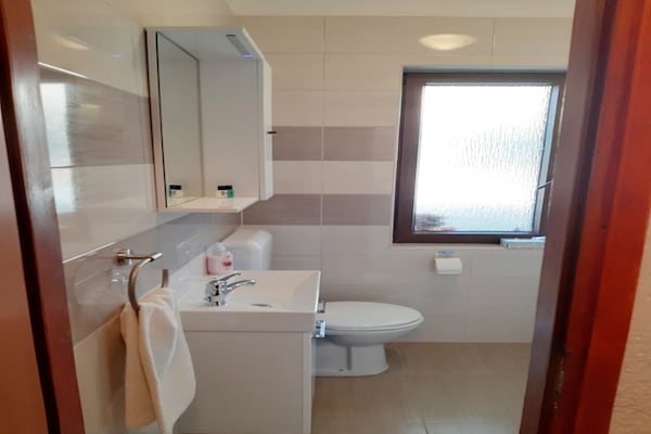 Foto van Appartement in Pula bij Golfbaan - Vakantiehuis in Pula - BathRoom