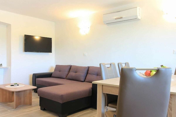 Foto van Dvori met privézwembad - Vakantiehuis in Medulin - Untagged