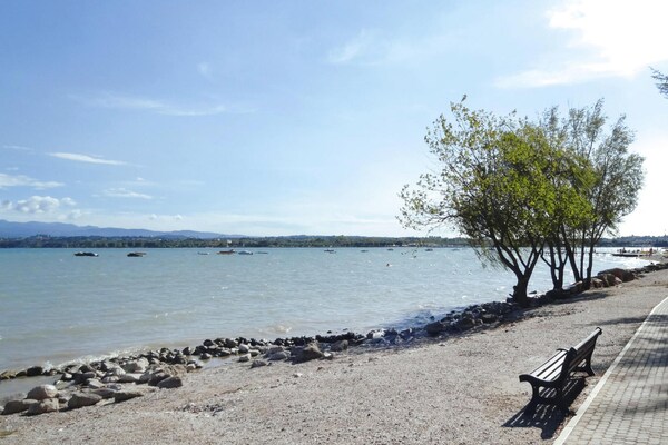 Foto van Stacaravan op vakantiepark Bella italia - Vakantiehuis in Peschiera - WaterView