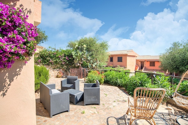 Foto van Appartement in Sardinië bij prachtige stranden - Vakantiehuis in Marinella - TerraceBalcony