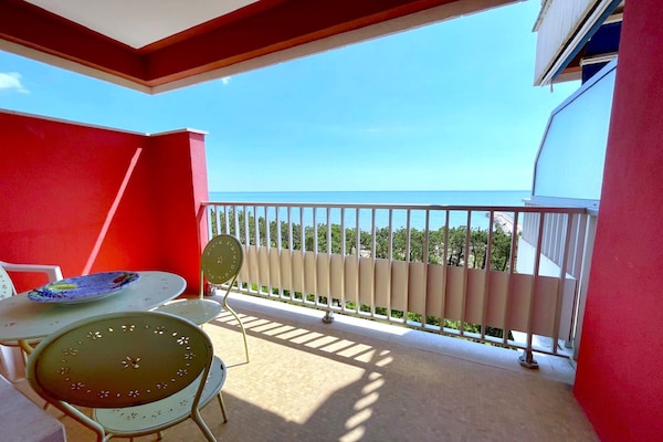 Foto van Prachtig strandappartement in Caorle - Vakantiehuis in Porto Santa Margherita - Caorle - TerraceBalcony