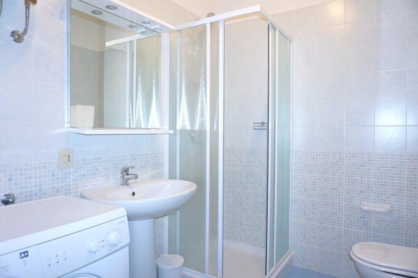 Foto van Appartement in Caorle (VE) - Vakantiehuis in Caorle (VE) - BathRoom