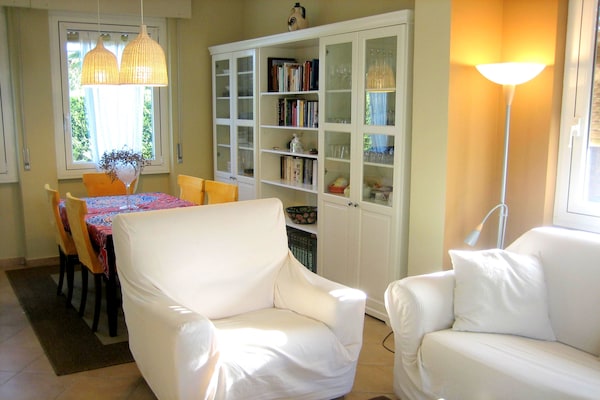 Foto van Villa in Lazise met uitzicht op Gardameer - Vakantiehuis in Lazise - LivingRoom