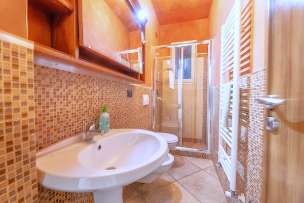 Foto van Appartement in Gallipoli met Zeezichtterras - Vakantiehuis in Gallipoli - BathRoom