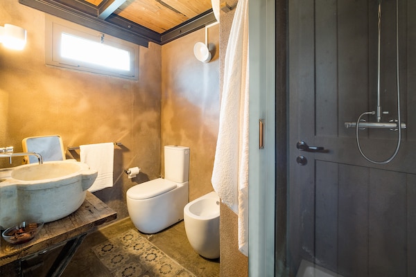 Foto van Villa in Zafferana bij Etna met Sauna - Vakantiehuis in Zafferana Etnea - BathRoom