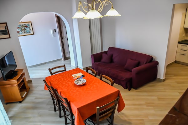 Foto van Familie Siciliaans Erfgoedhuis - Vakantiehuis in TRECASTAGNI - DiningRoom
